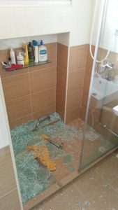 Example of glass crack due to stress
