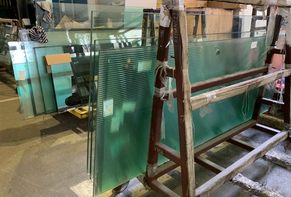 Different glass types on a A frame