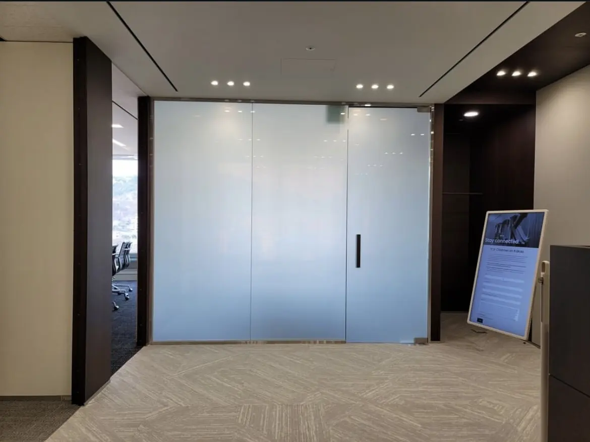 Switchable Smart Glass